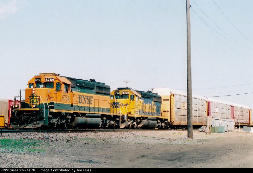 BNSF 6754 East